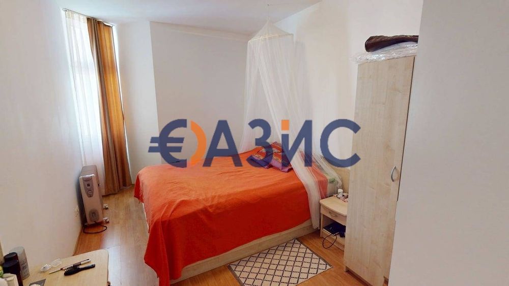 Продава се Тристаен апартамент в к.к. Слънчев бряг - 90 кв.м за 1167 €/кв.м - Снимка #7