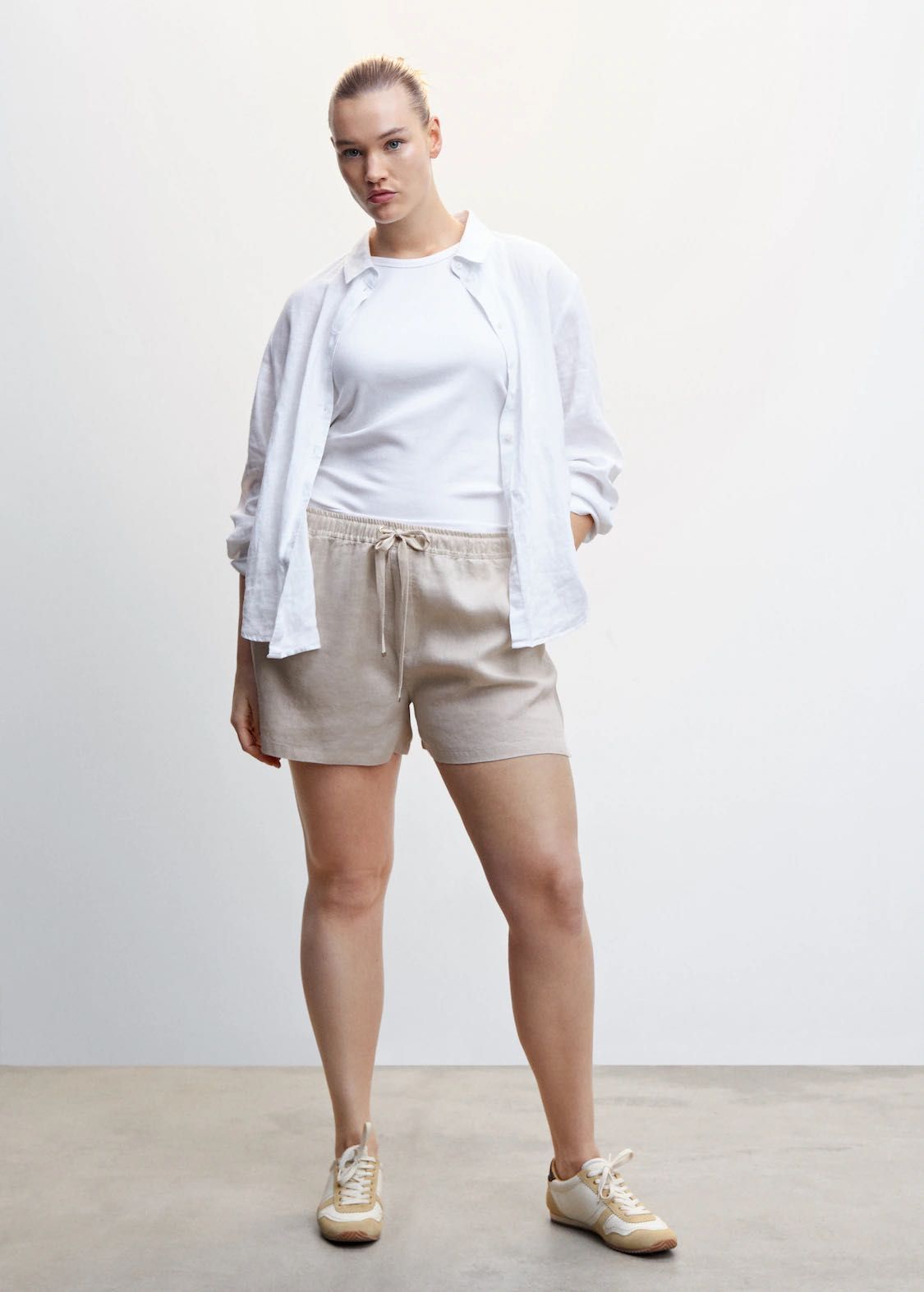 MANGO. 100% лён. Plus size. Шорты