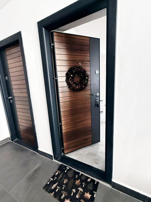 Apartament 2 camere finisat/utiliat