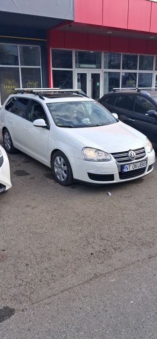 Vând Golf 5 1.4 TSI