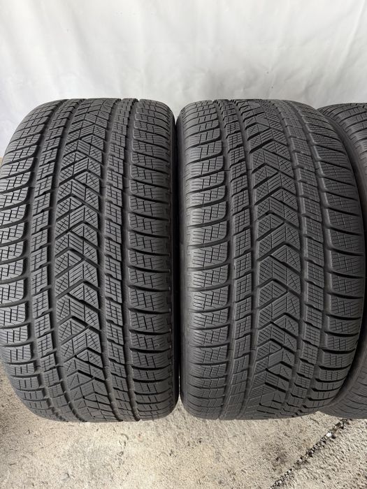 315/40/21 & 275/45/21 Pirelli dot23