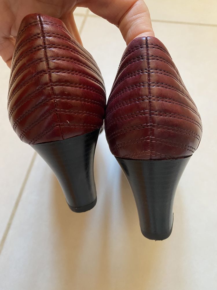 Pantofi rosu bordo Caprice 38