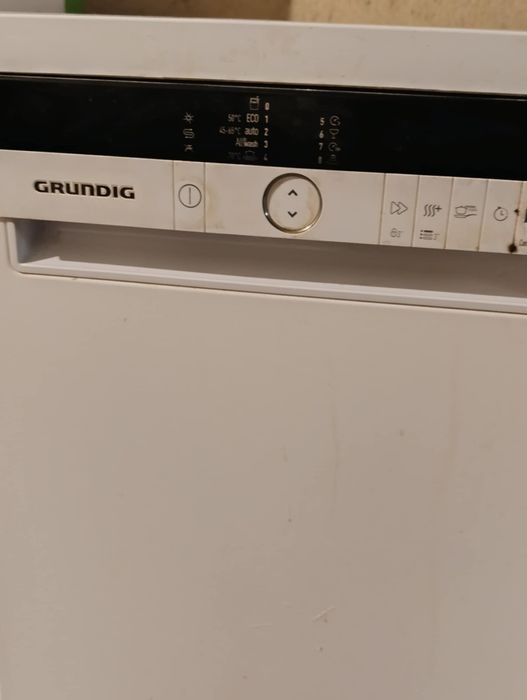Съдомиялна Grundig