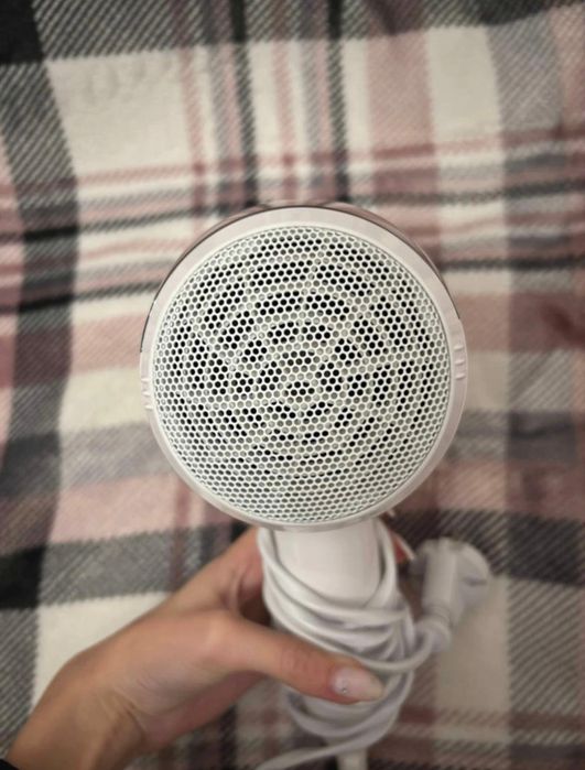 Uscător Philips DryCare