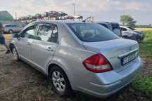 grile bord carenaj stanga dreapta macara geam planetara Nissan Tiida C11 motor 1.6 benzina 110cp cod HR16DE,  Dezmembrez
