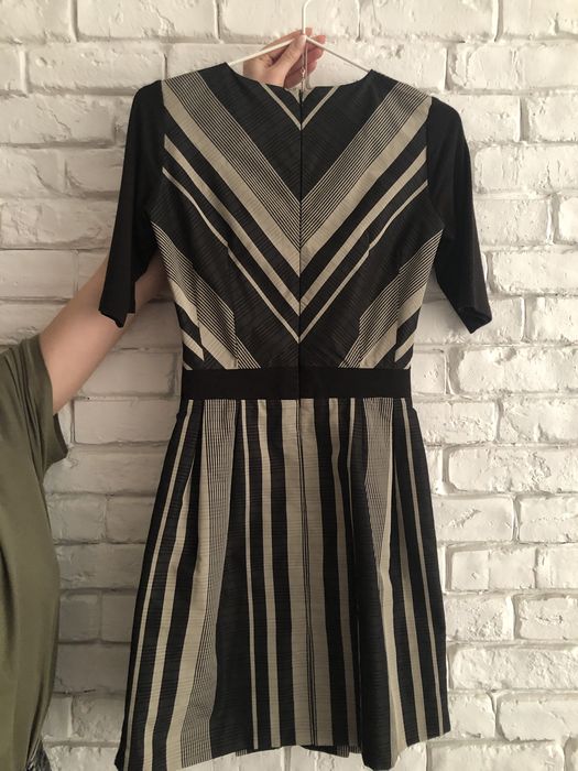 Рокля на марката Vincit