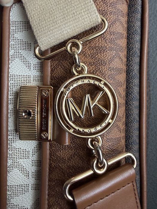 Дамска чанта Michael Kors