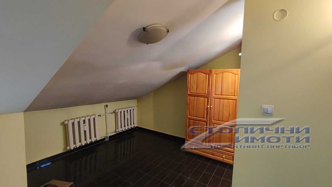 Дава се под наем Двустаен апартамент в София, Лозенец - 80 кв.м за 561 € - Снимка #2