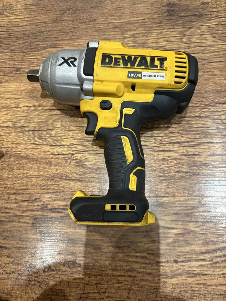 Dewalt dcf899-2 много запазен