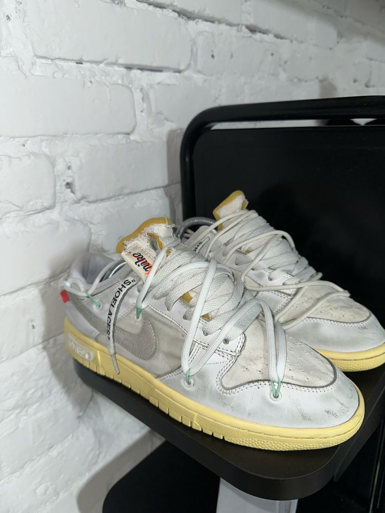 Nike Dunk Low Off-White Lot 1