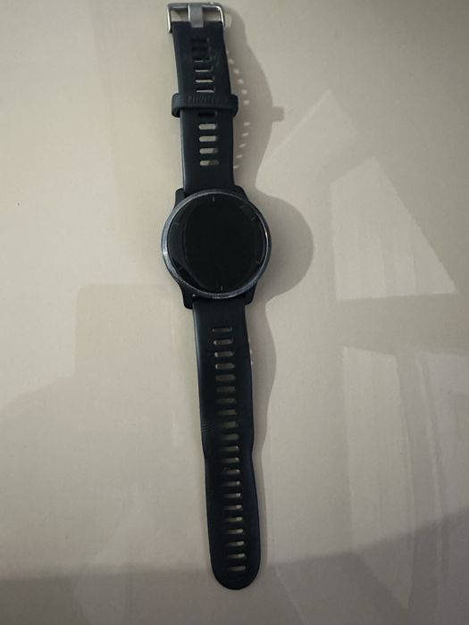 Garmin Venu 2 + curea cadou