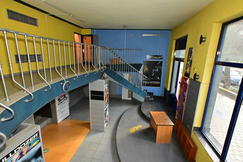 Кафе-сладкарница в гр. Перник, кв. Изток