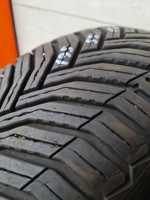 Всесезонни гуми 2 броя MICHELIN CrossClimate2 195 55 R15 дот 1522