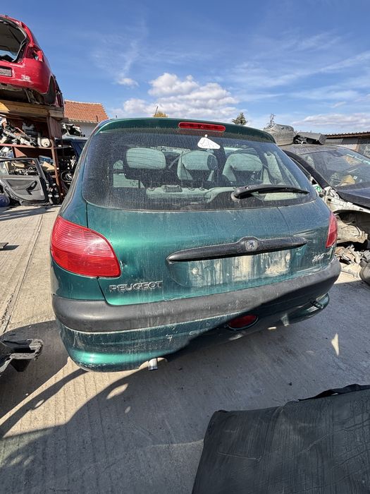 Peugeot 206/Пежо 206 1.4i НА ЧАСТИ