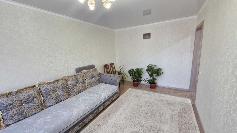 Продам 2 ком. квартиру, ленинградка 5/4,район Океан, с ремонтом