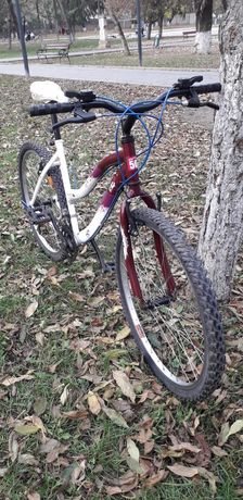 Bicicleta montana 26"-18 viteze shimano