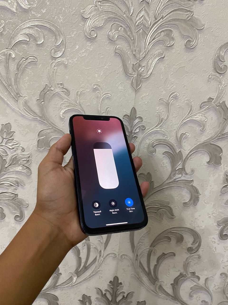 Iphone 12 64 gb  100 emcost
