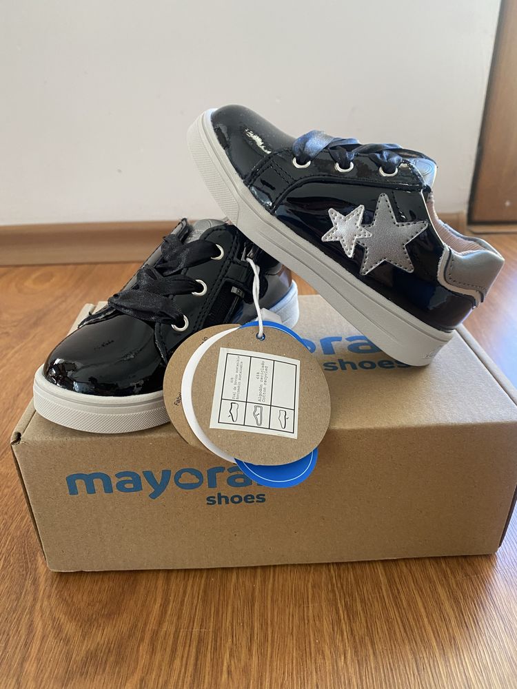 Чисто нови обувки Mayoral,23 номер