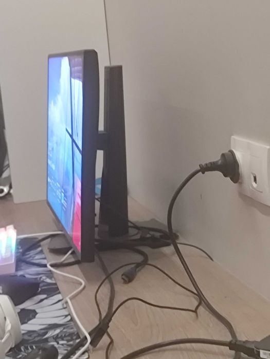 Игровой компьютер с монитором