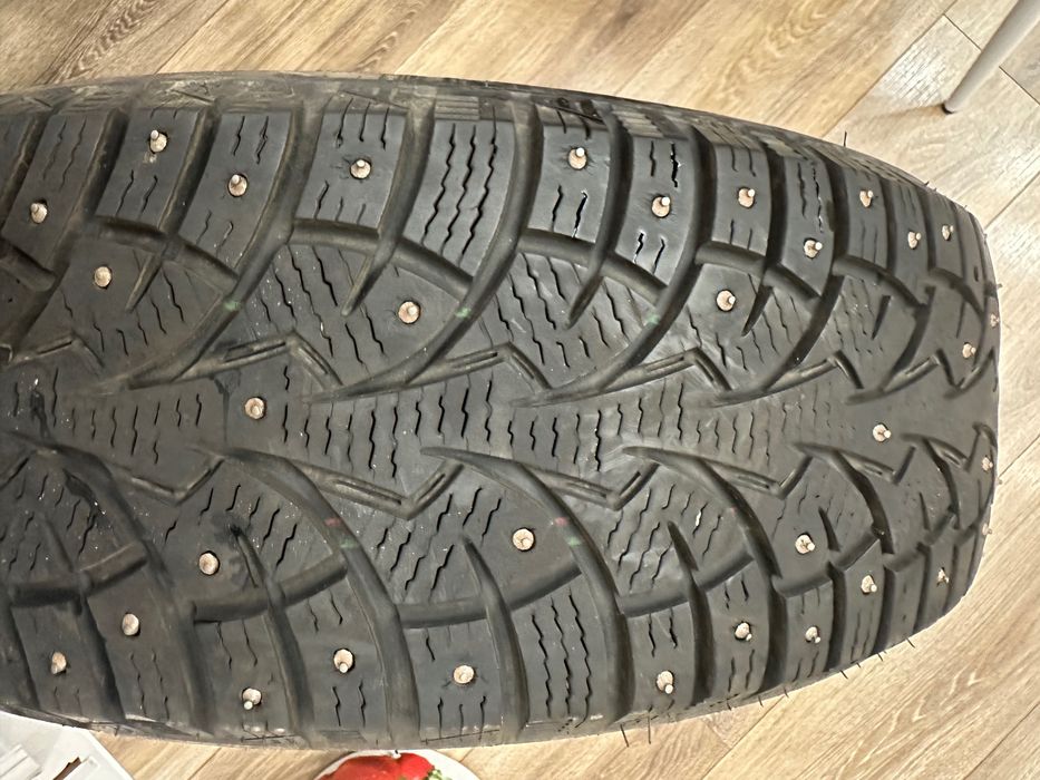 Зимние шипованные шины