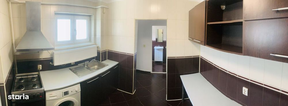 Închiriez ap. 3 cam. ULTRACENTRAL, mobilat și utilat (zona Poștă)