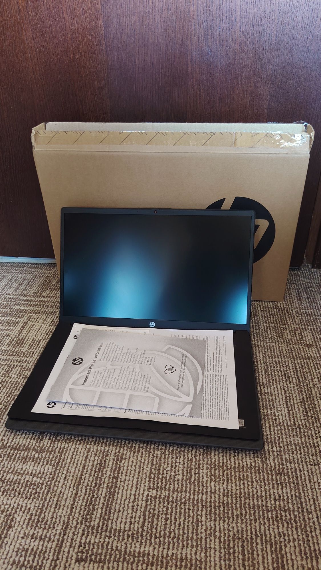 Лаптоп HP 15,  Ryzen 5 7520U, RAM 16GB
