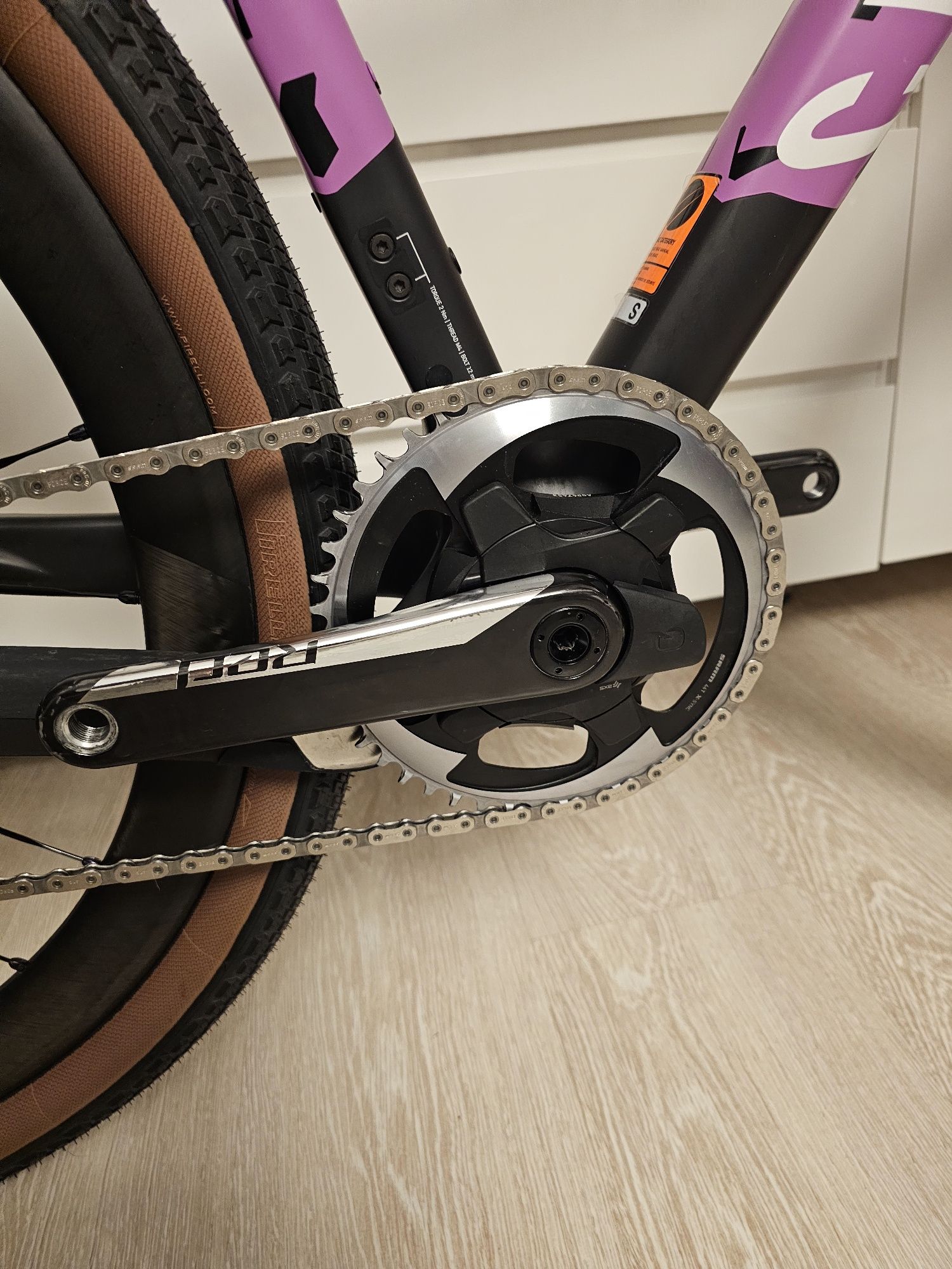 Gravel Canyon Grizl CF SLX 8 etap XPLR RED