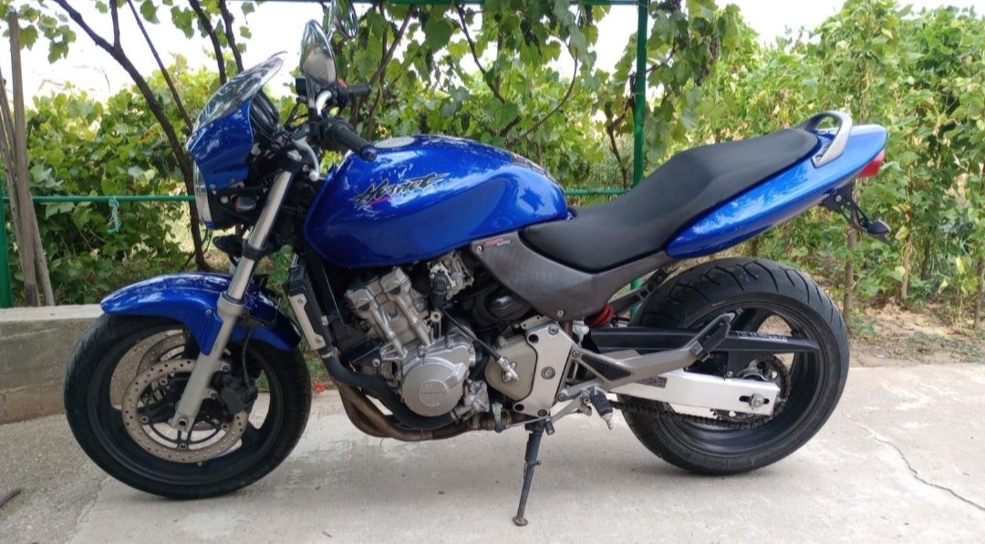 Vand honda hornet impecabil