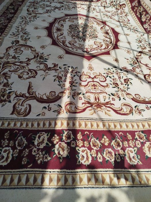 СРОЧНО 3.5х5.5 ГИЛАМ сотилади!