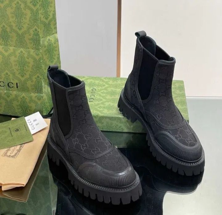 Ghete LouisVuitton 41.42