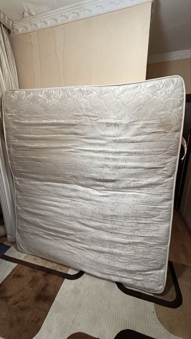 Матрас 180х200. Высота 20