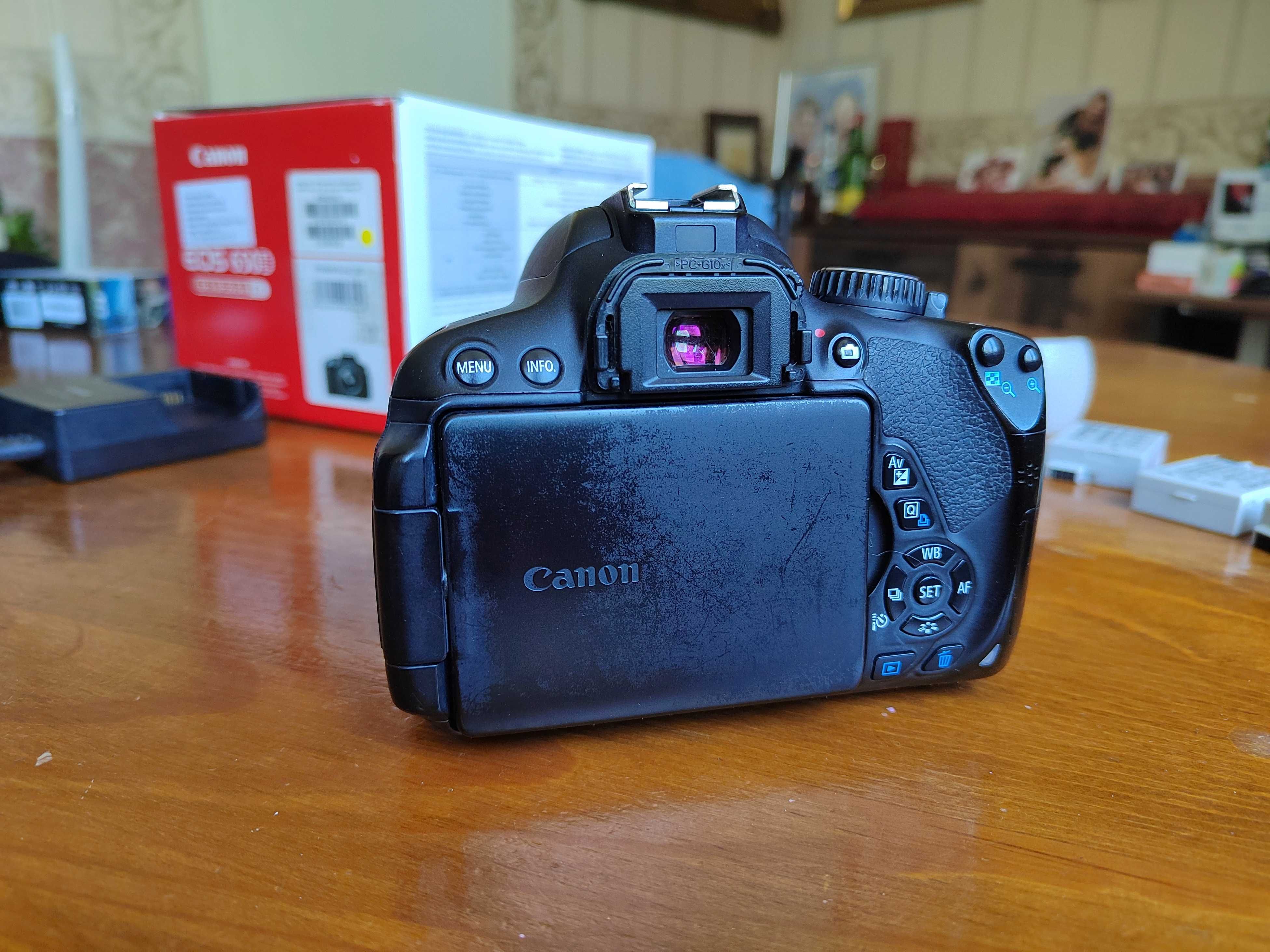 Фотоапарат Canon 650D