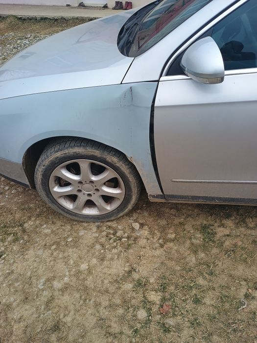 Vând Passat B6 2.0 Diesel
