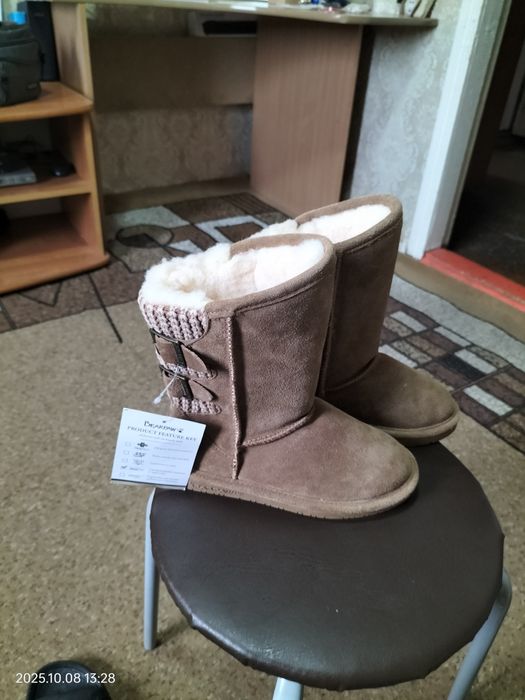 Продам обувь зимнюю новую.