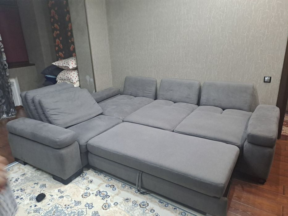 Мягкий мебель уголок