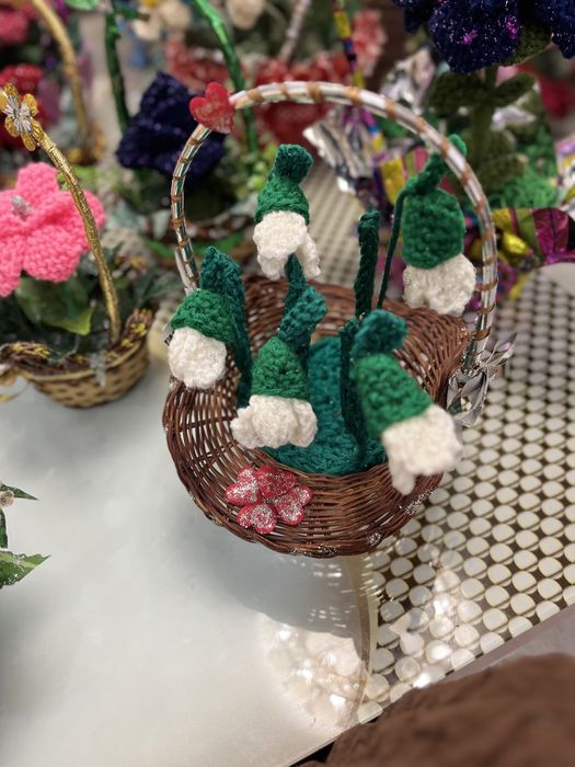 Ръчно изработени цветя/кошници