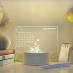 Led лампа със стойка-3D календар/планер
