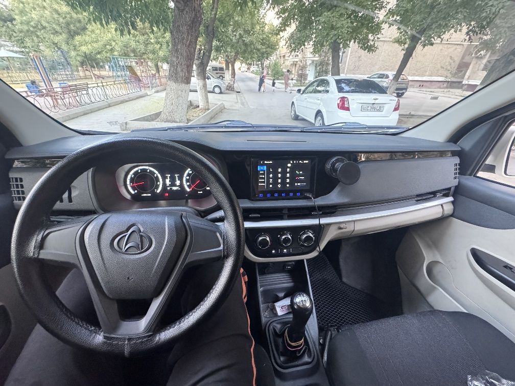 Changan 2023 sotiladi