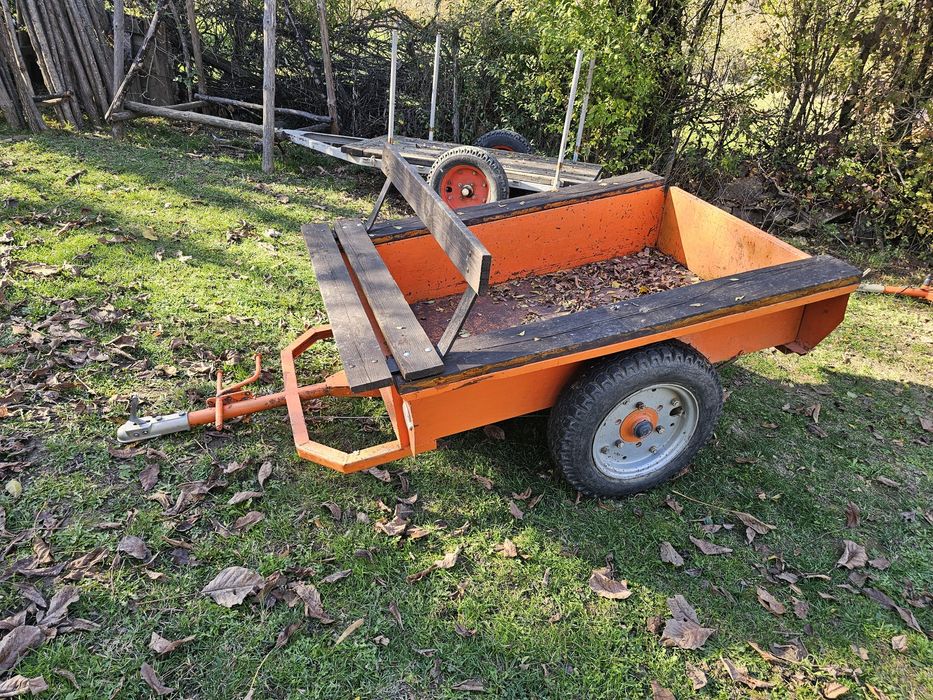 Продавам Ремарке със спирачки за мотоблок/лека кола/трактор