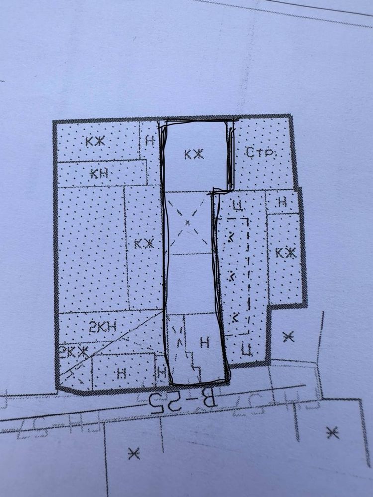 Мирабад Куйлюк центр 1.7 соток 4 комнат ориентир в сзаде ТЦ Компасса