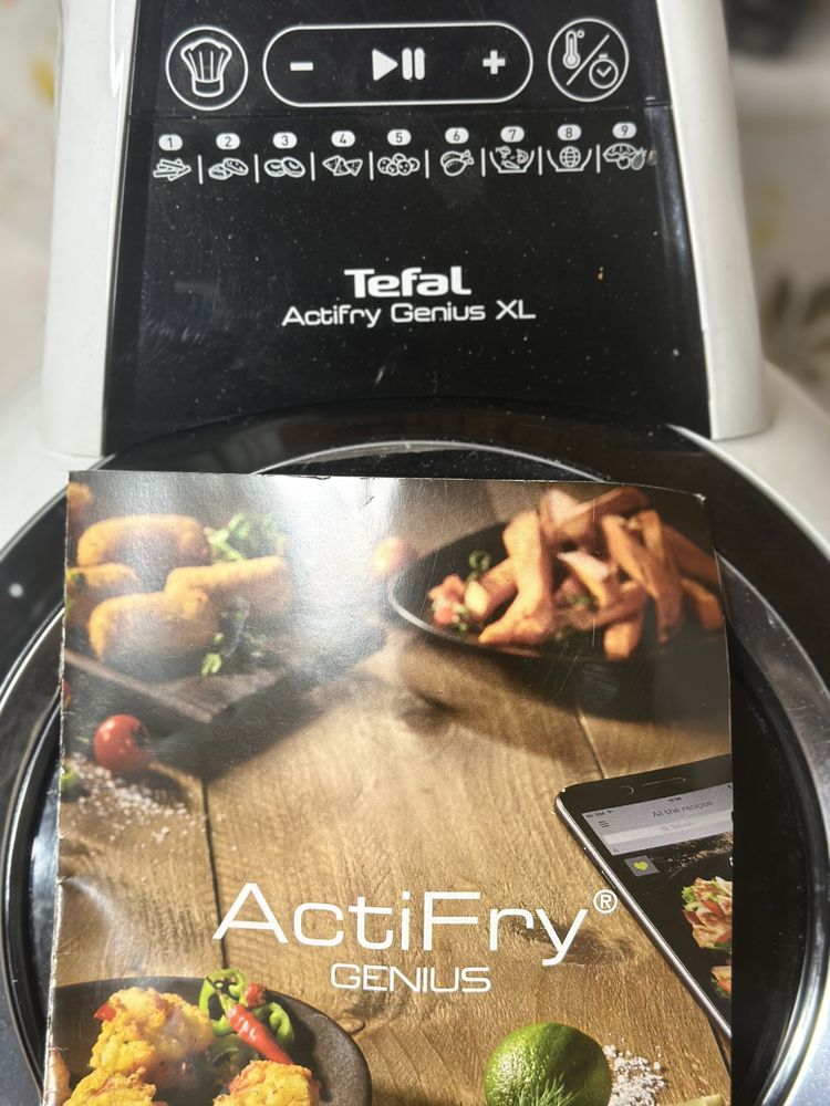 Actifry Genius XL Tefal airfryer / еърфрайер