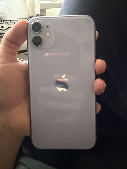 Продается iPhone 11 128GB