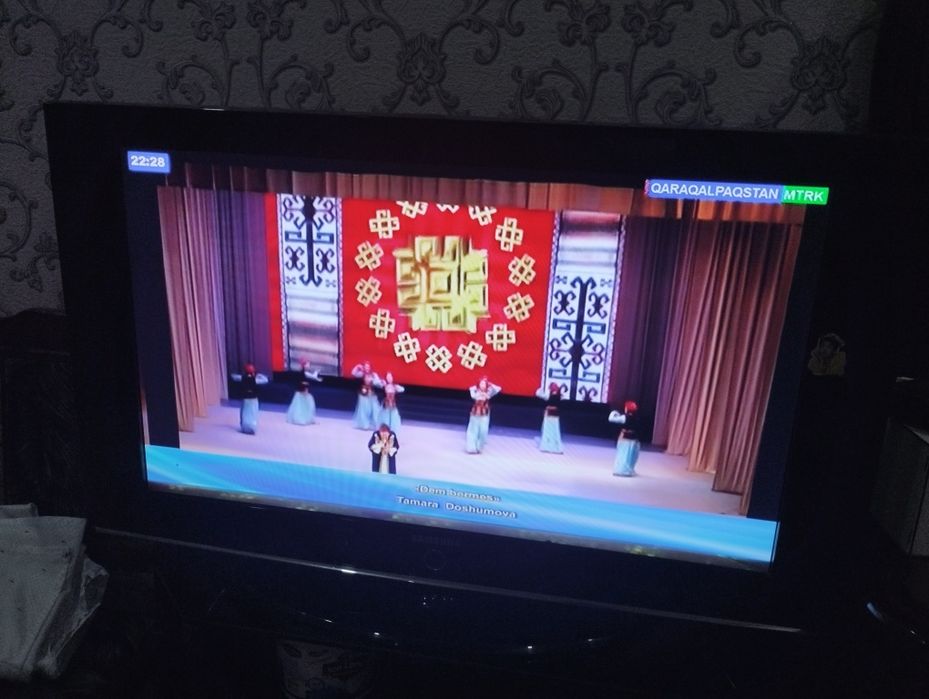 Телевизор в хорошем состояний