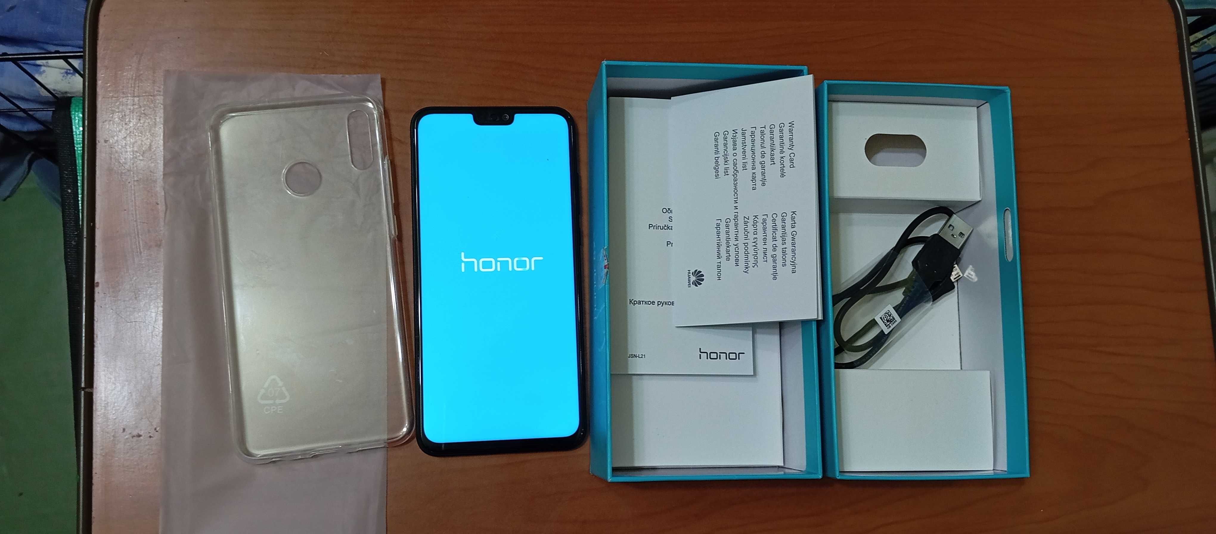 Smartphone Honor 8X +Cutie originala, Cablu date, husa+folie, NFC