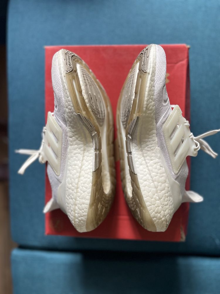 Adidas Ultraboost 21