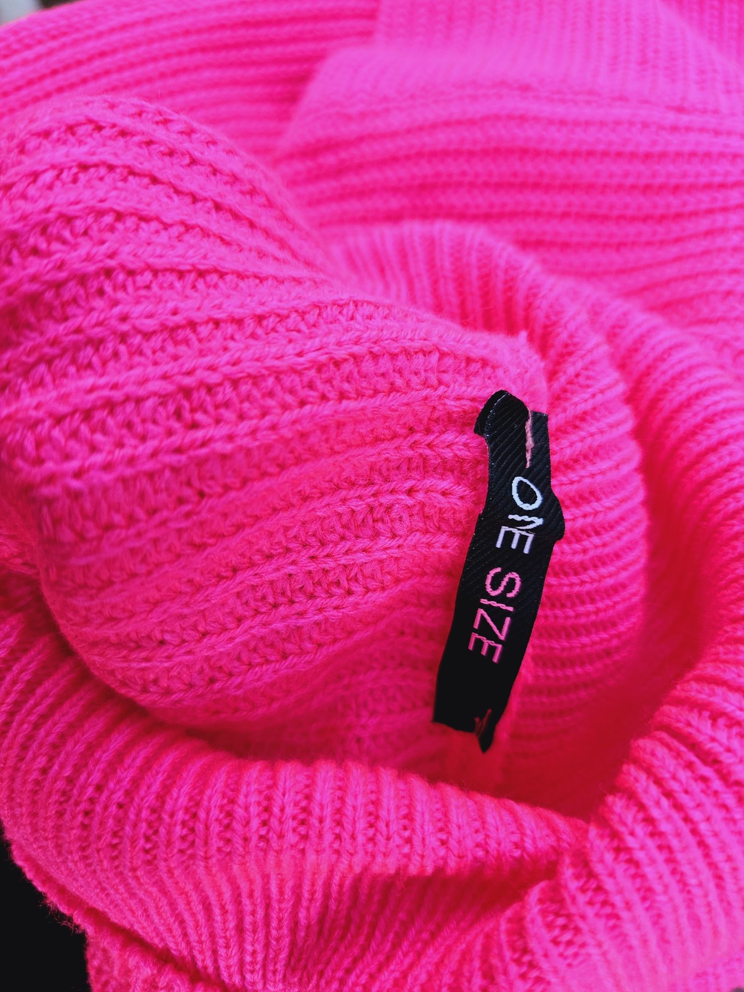 Дамски дълъг пуловер купуван от Djofra  Универсален размер