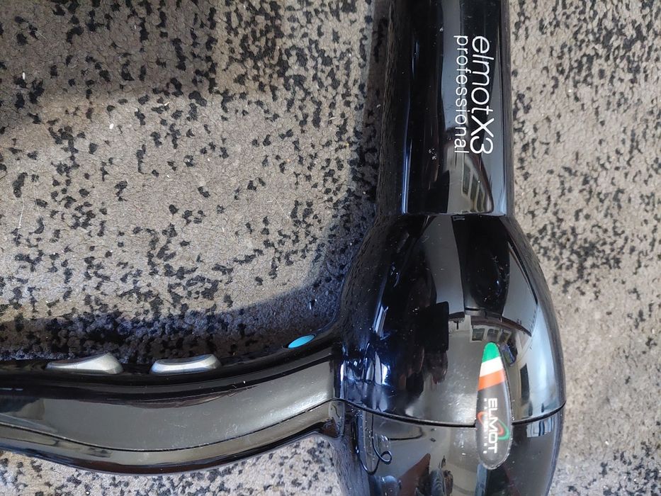 Uscător de păr Remington și elmotx3 profesional second-hand