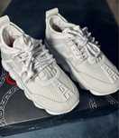 Versace chain reaction