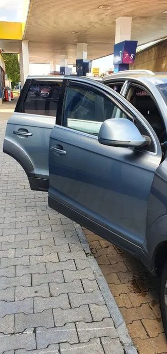 Dezmembrez Audi Q7 motor 3.0 tdi tip Bug an 2008 portiera portieri usa usi stanga dreapta grup diferential fata spate cardan radiator apa intercooler clima ac far faruri hayon chit kit pornire butelie perna aer acumulator presiune dezmembrari piese auto