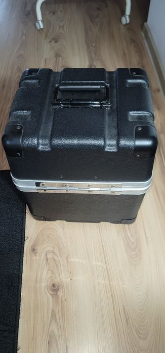 Cutie/Casse pentru 6 Microfoane Dap Audio